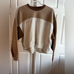 Abercrombie & Fitch Crop Sweater